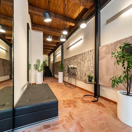 Appartamento Deluxe In Palazzo Storico - Centro - Olbia Sassari