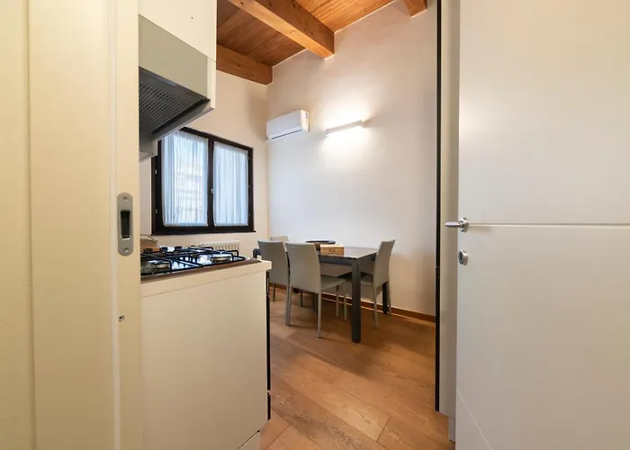 Appartement Deluxe In Palazzo Storico - Centro - Olbia *