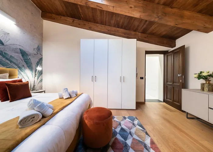 Deluxe In Palazzo Storico - Centro - Olbia * Sassari